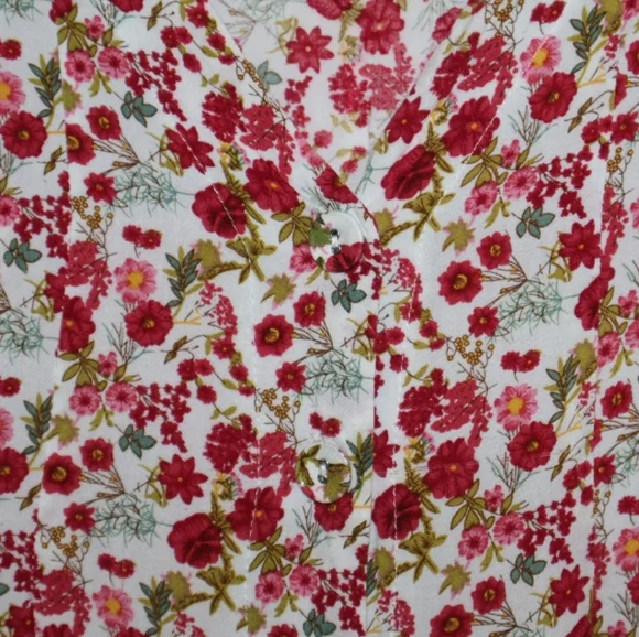 Anthropologie Solitaire Red Floral Peasant/Bohemian Blouse. Large. - Picture 6 of 11